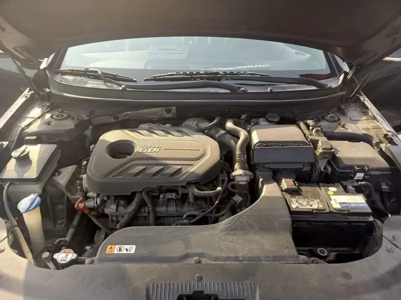Hyundai Sonata   - 2015