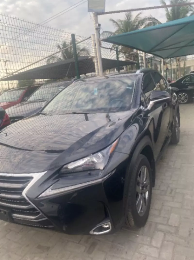 Lexus NX 200T   - 2016