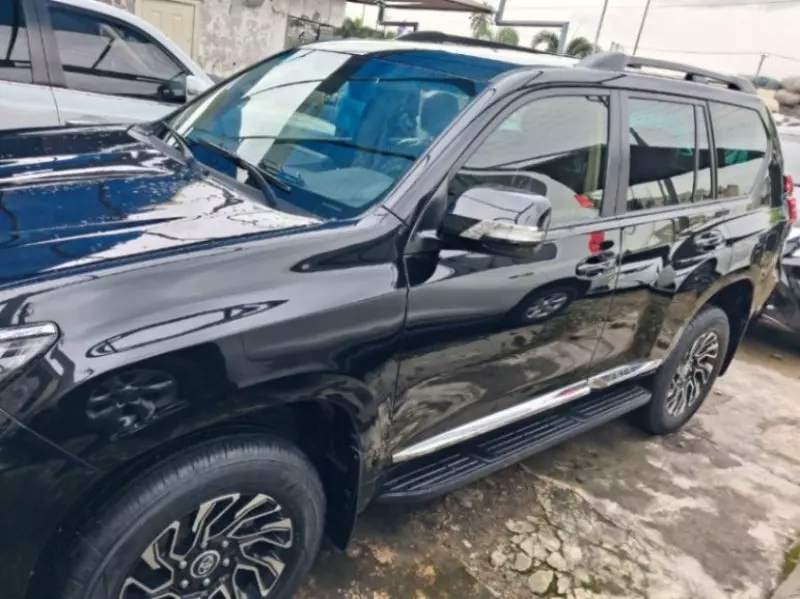 TOYOTA Landcruiser Prado   - 2012