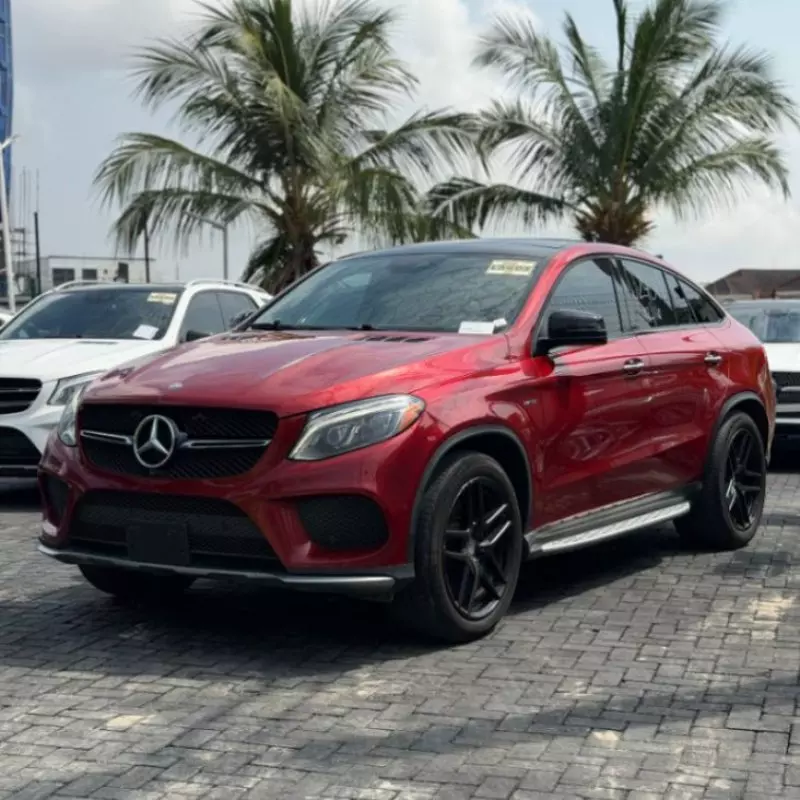 Mercedes-Benz GLE-Class   - 2016