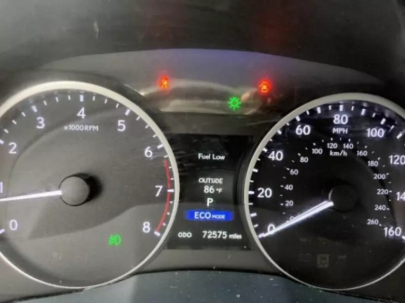 Lexus ES   - 2013