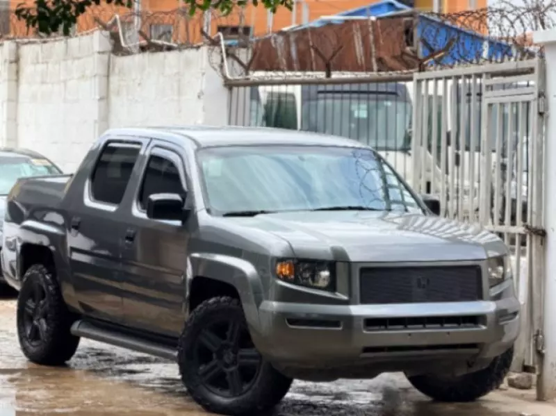 Honda Ridgeline   - 2008