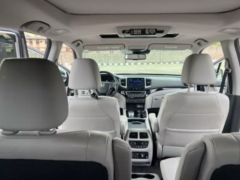 Honda Pilot   - 2016