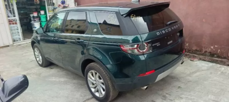 Land Rover Discovery - 2016