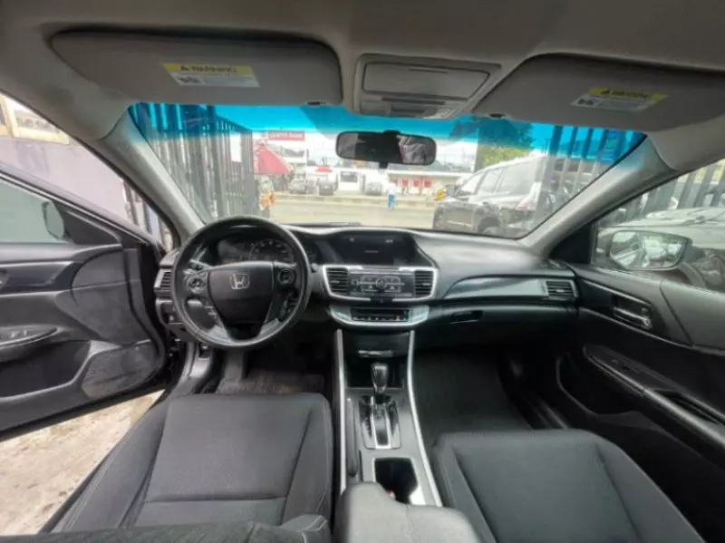 Honda Accord   - 2015
