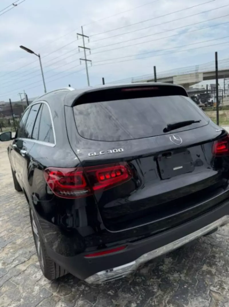 Mercedes-Benz GLC-Class - 2021