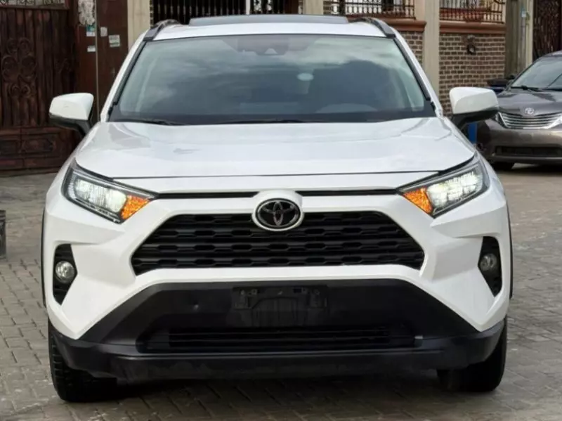 Toyota RAV4 - 2021