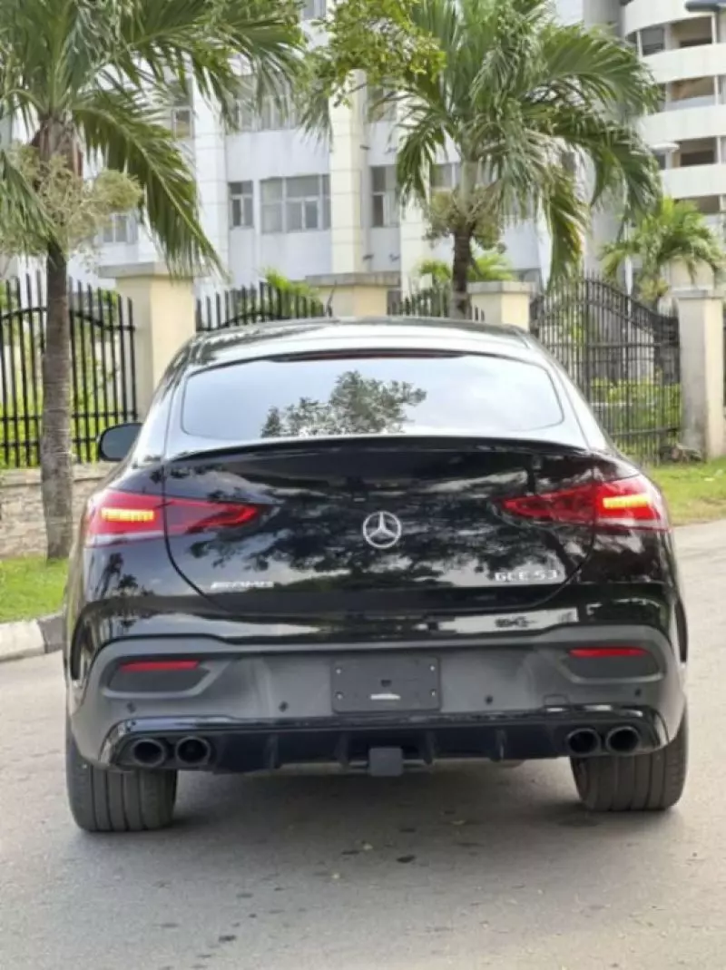 Mercedes-Benz GLE 53 AMG   - 2021