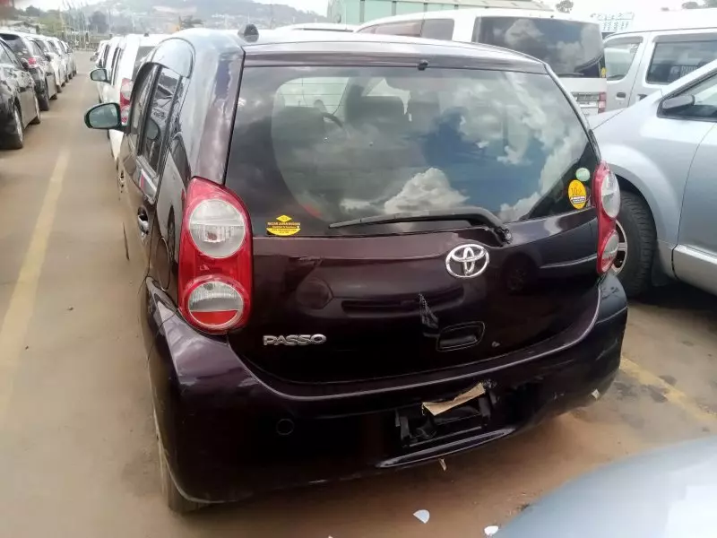 Toyota Passo   - 2014