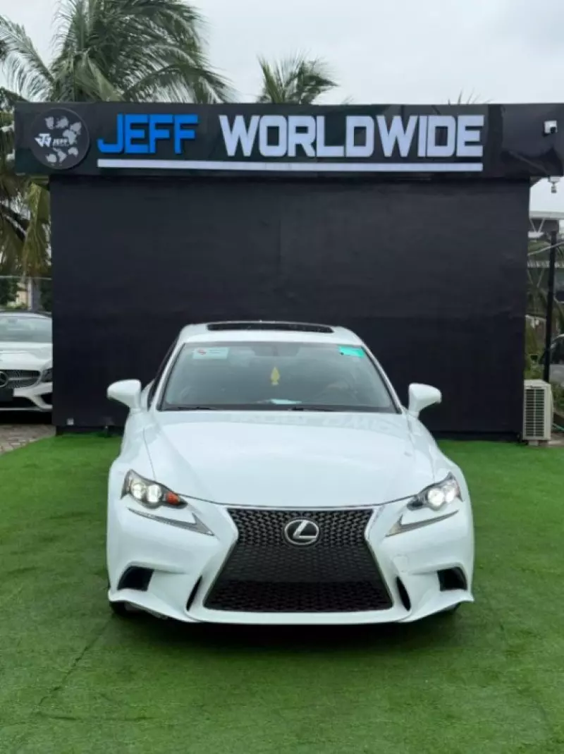 Lexus IS - 2014