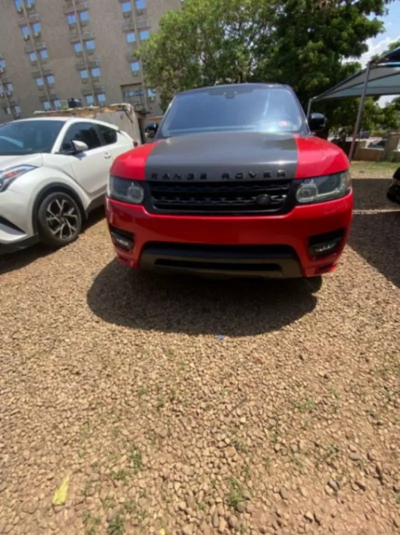 Land Rover Range Rover Sport   - 2017