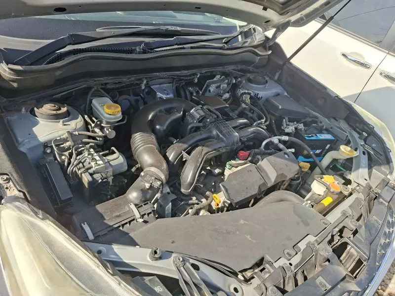 Subaru Outback   - 2016