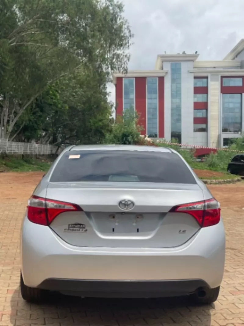 Toyota Corolla   - 2014