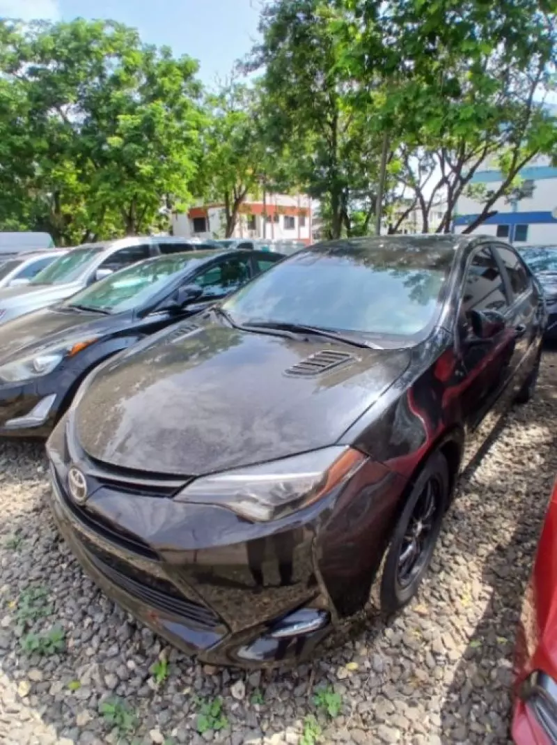 TOYOTA Corolla - 2017