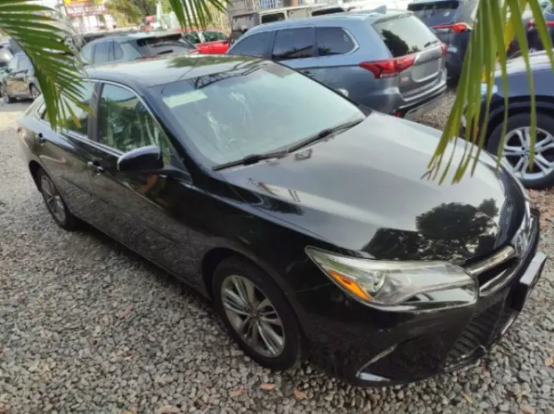 Toyota Camry   - 2017