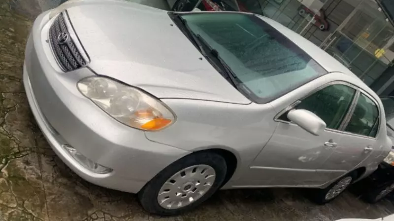 Toyota Corolla   - 2013