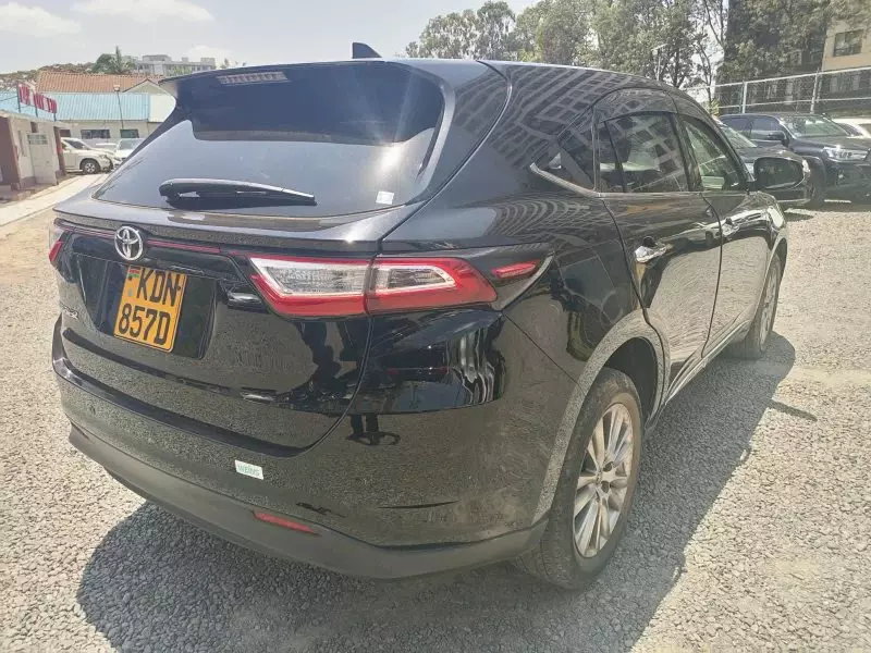 TOYOTA Harrier   - 2017
