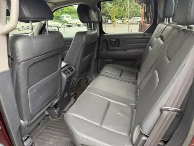 Honda Ridgeline   - 2014