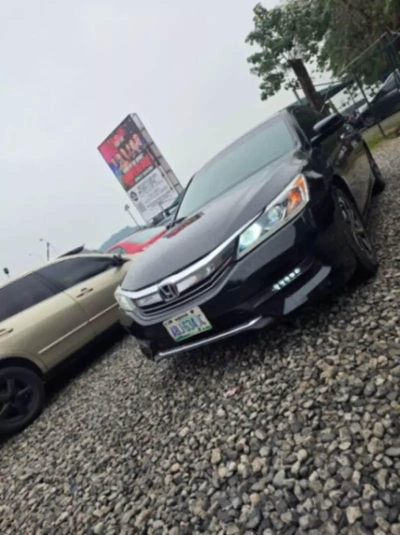 Honda Accord   - 2014
