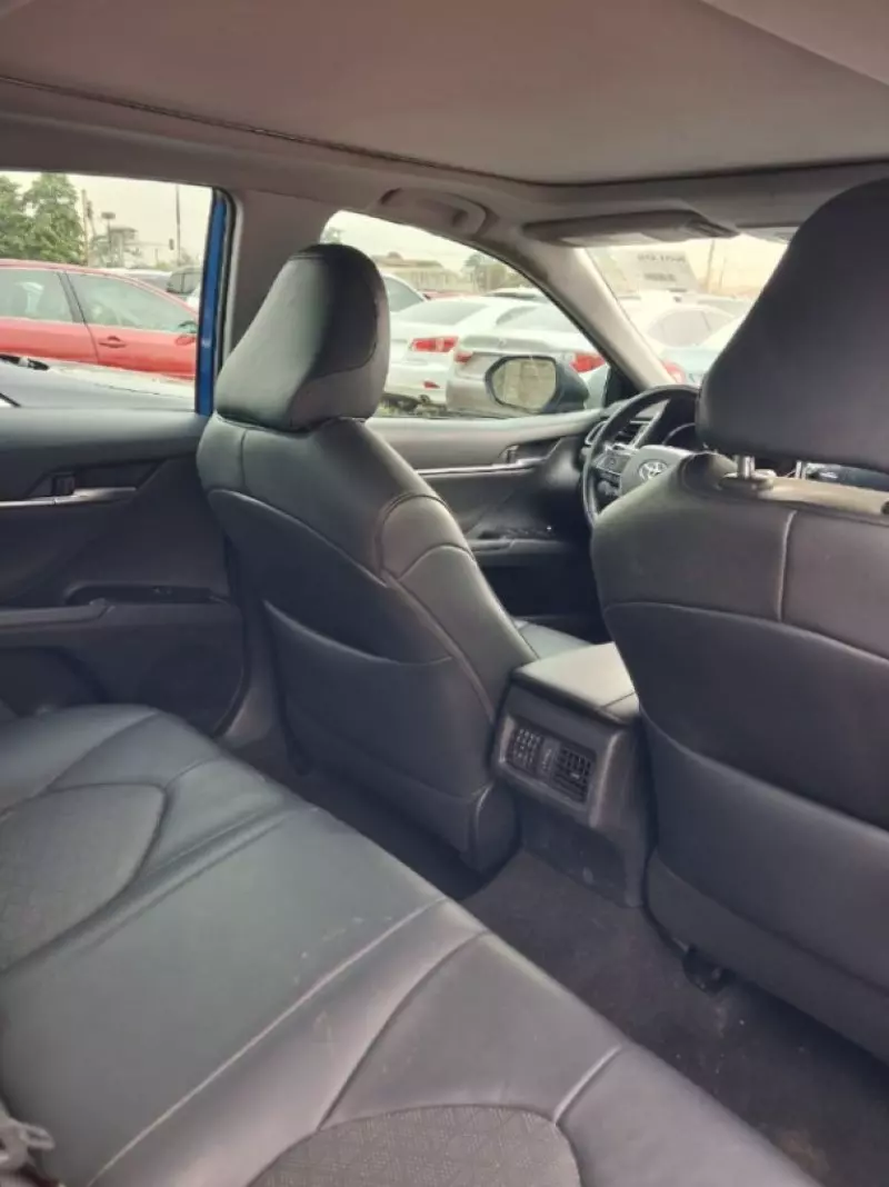 TOYOTA Camry   - 2019