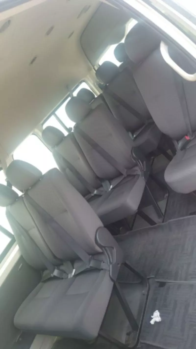 Toyota Hiace   - 2012