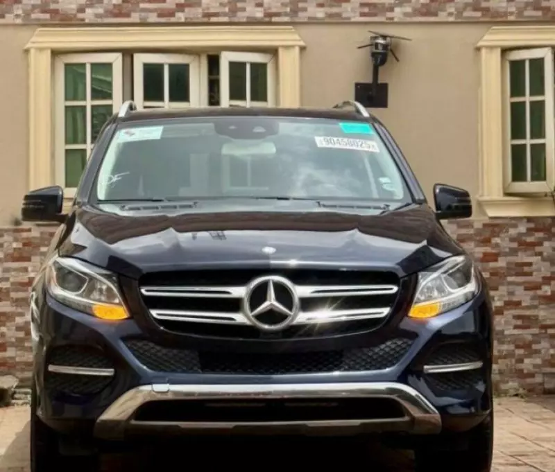 Mercedes-Benz GLE 350   - 2016