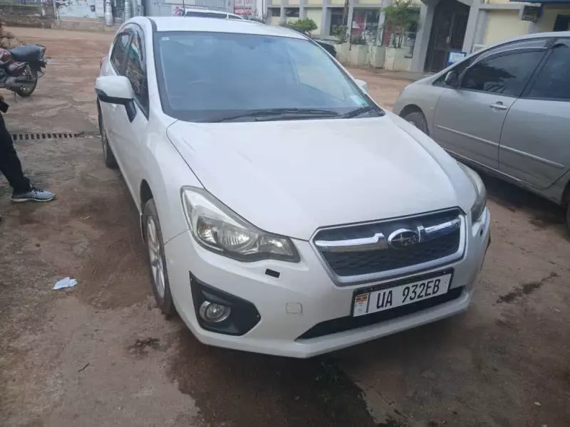 Subaru Impreza   - 2012