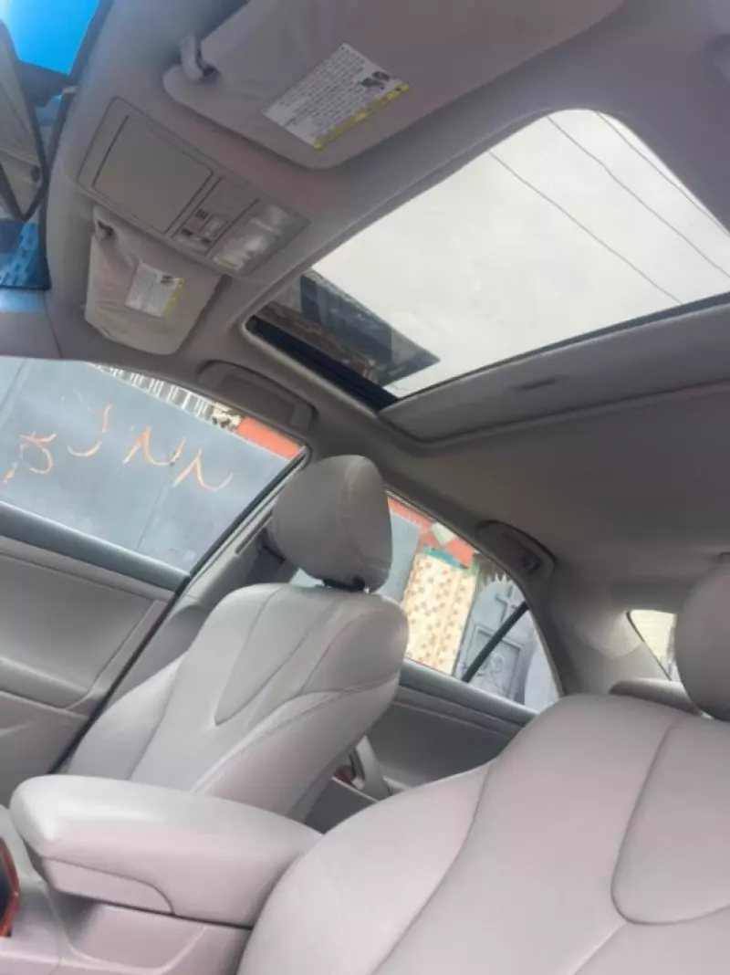 TOYOTA Camry - 2008