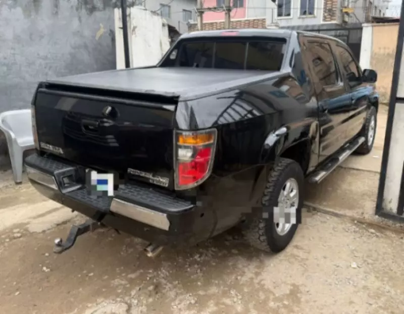 Honda Ridgeline   - 2008
