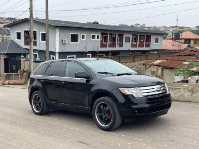 Ford Edge   - 2008