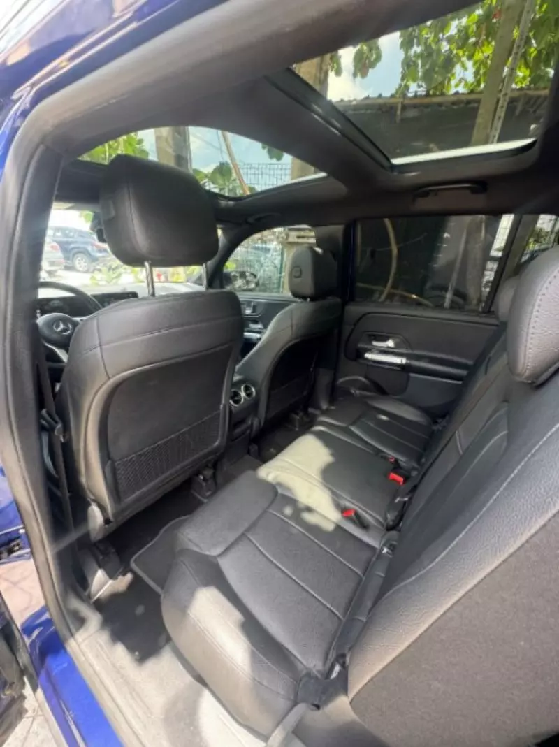 Mercedes-Benz GLB-Class   - 2021