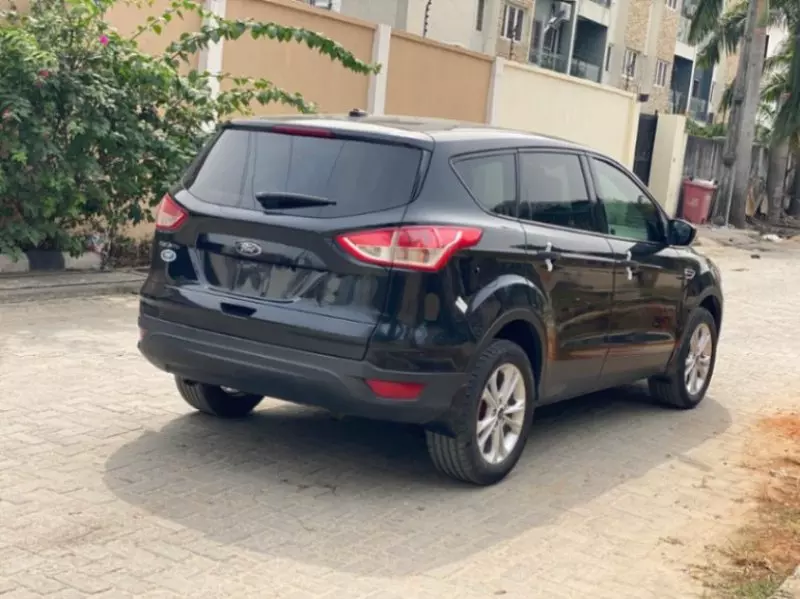 Ford Escape   - 2013