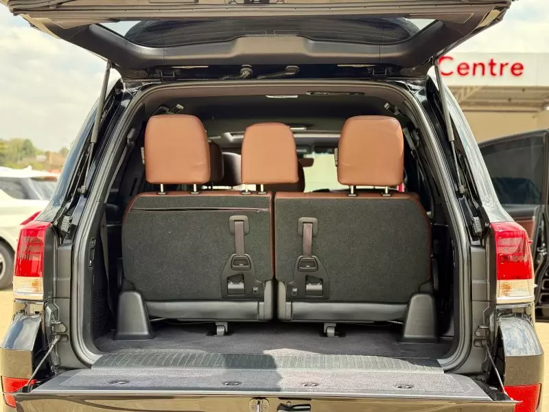 Toyota Landcruiser ZX   - 2018