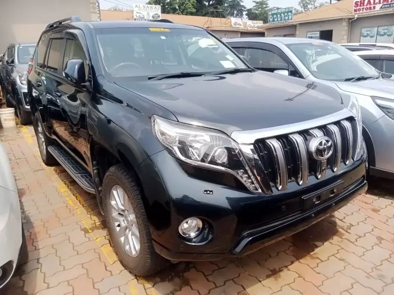 Toyota Landcruiser Prado   - 2016
