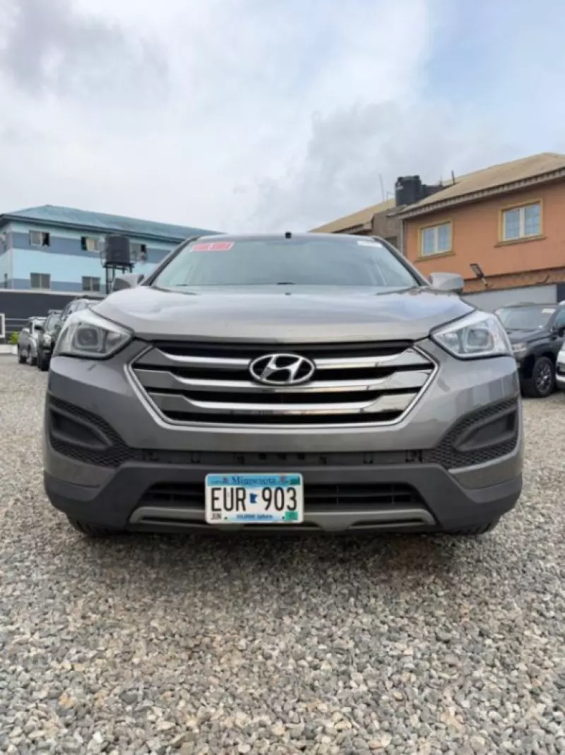 Hyundai Santa Fe Sport   - 2015