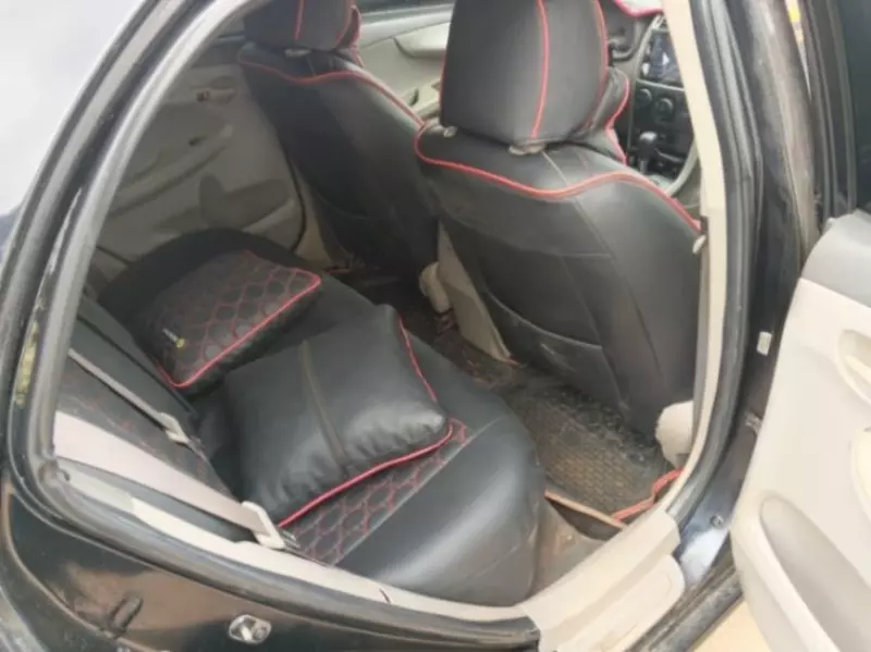 TOYOTA Corolla - 2009
