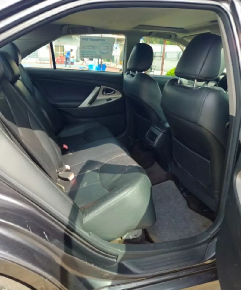 Toyota Camry - 2011