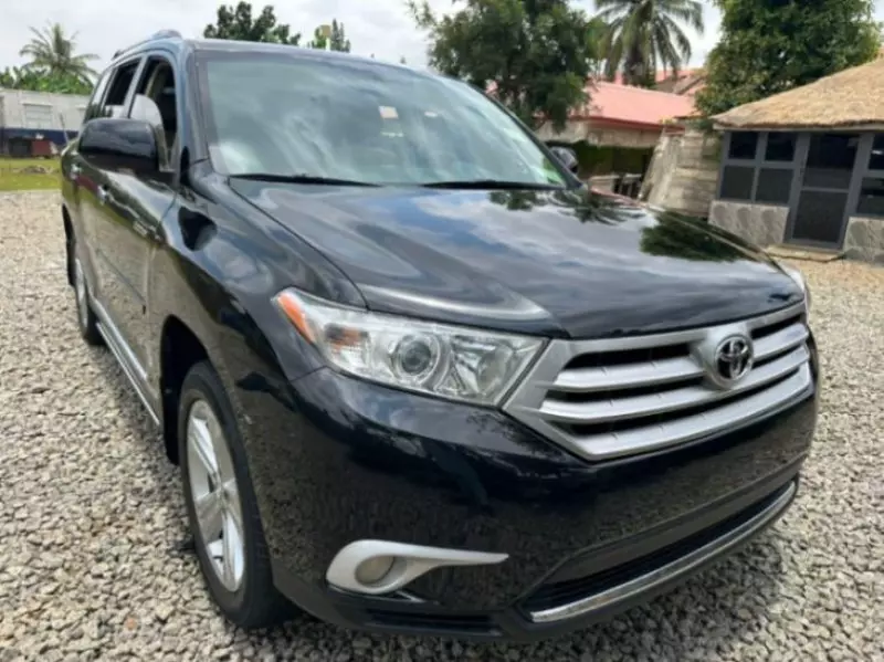 TOYOTA Highlander   - 2013