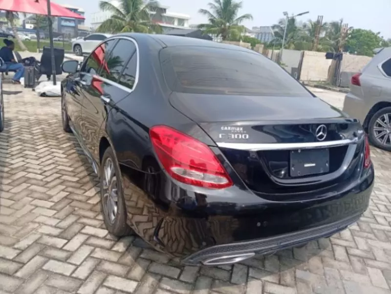Mercedes-Benz C-Class   - 2016