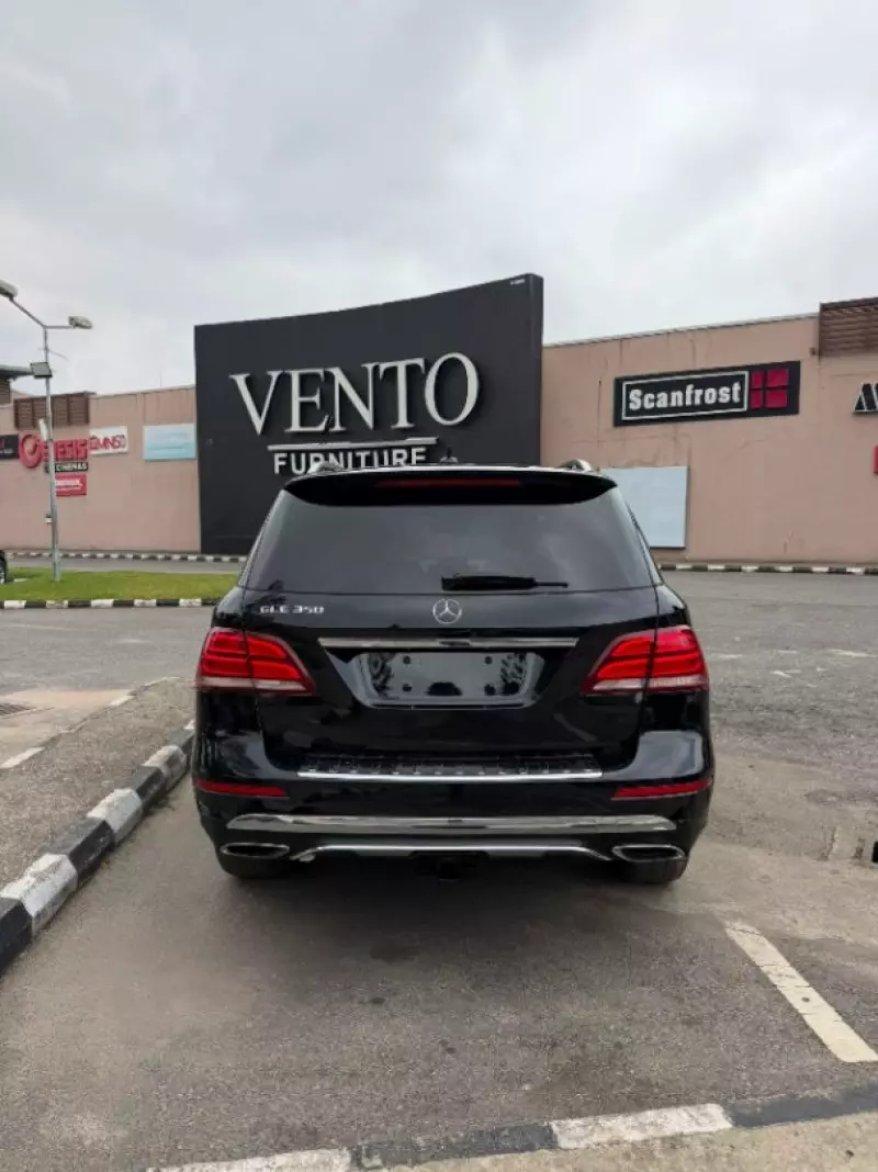 Mercedes-Benz GLE 350   - 2017