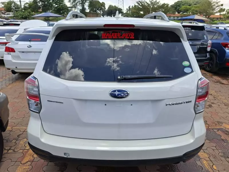 Subaru Forester   - 2017