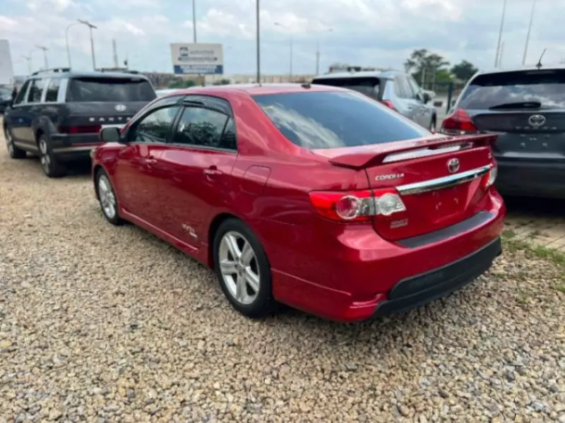 TOYOTA Corolla   - 2013