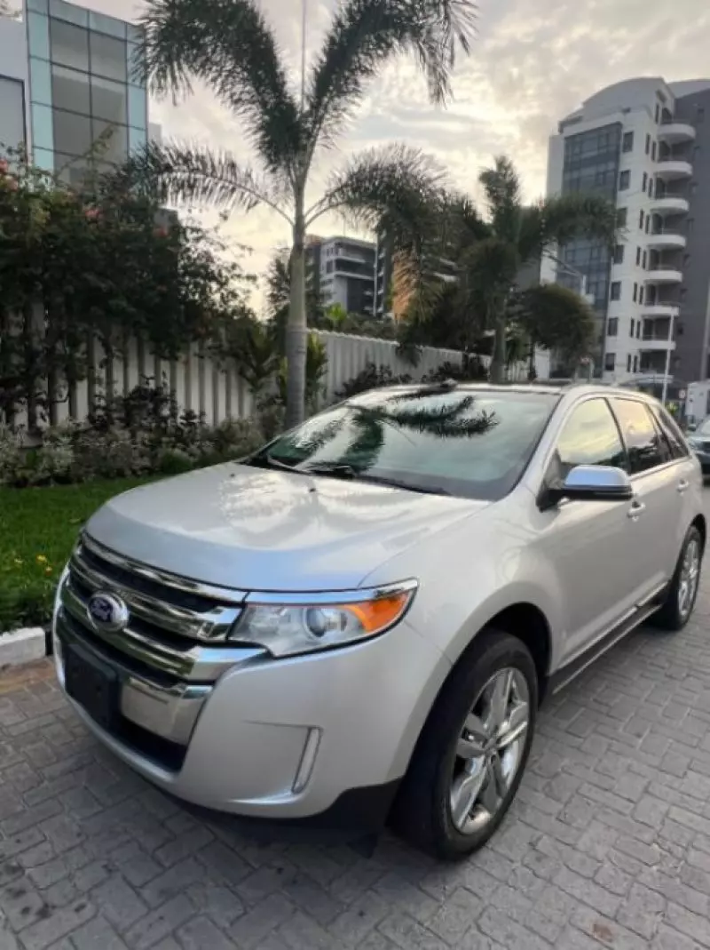 Ford Edge   - 2013