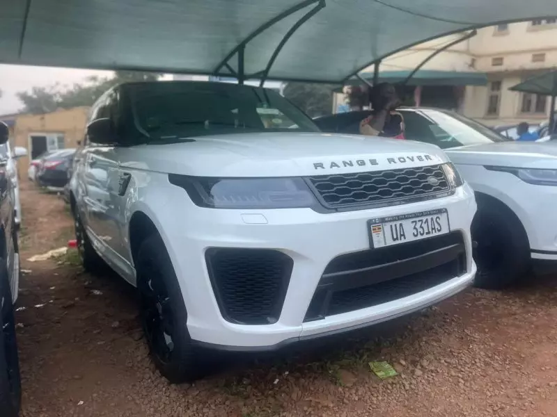 Land Rover Range Rover Sport   - 2016