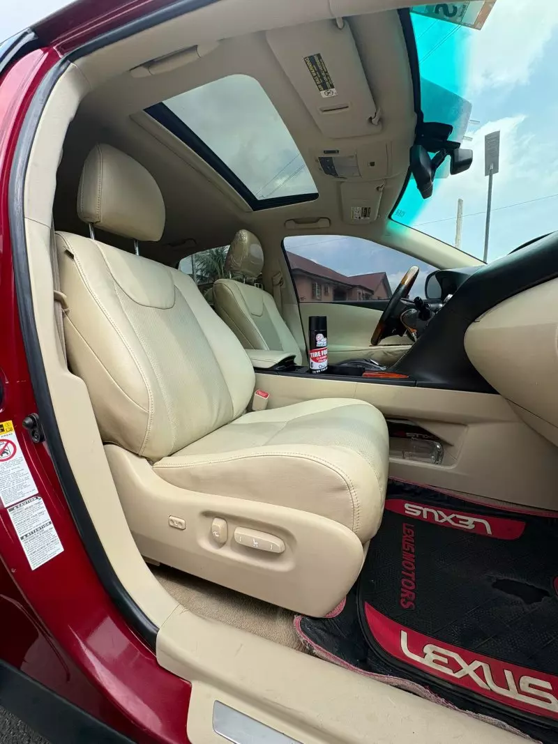 Lexus RX 350 - 2010