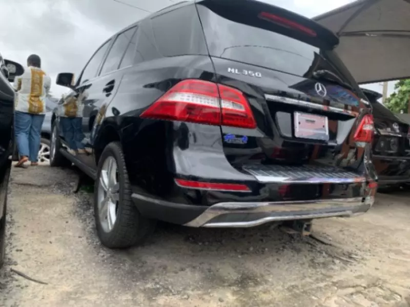 Mercedes-Benz ML 350   - 2012
