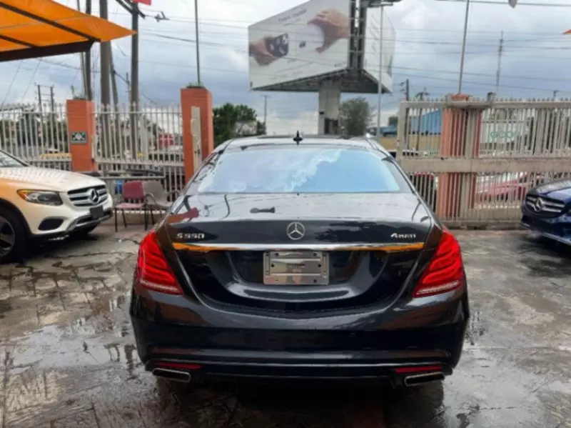 Mercedes-Benz S-Class   - 2014