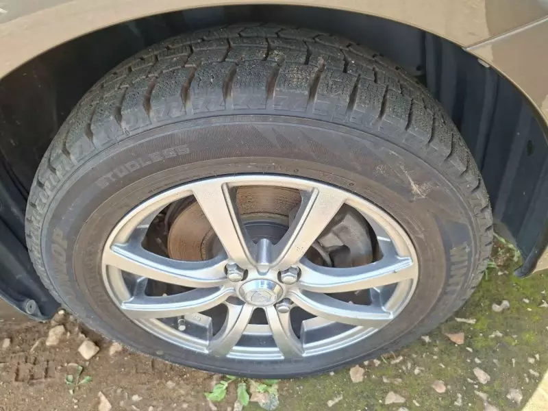 Toyota Fielder    - 2012