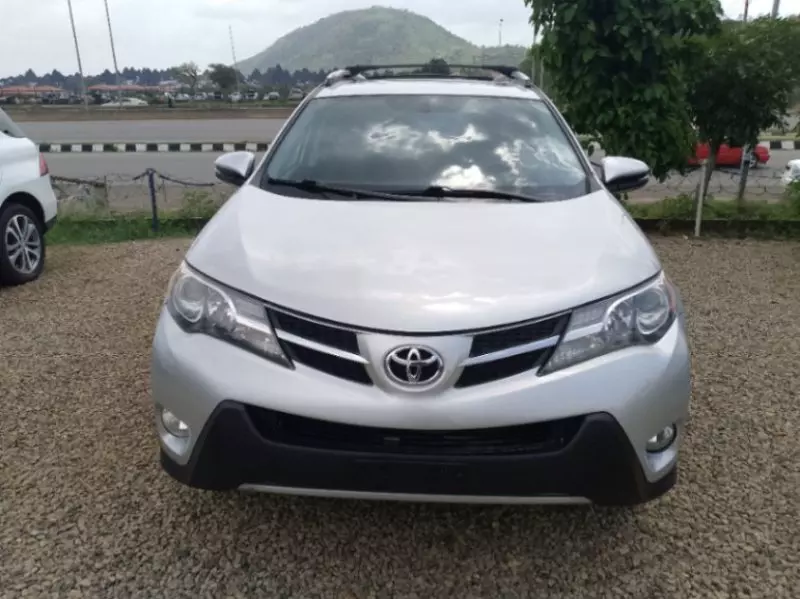 TOYOTA RAV4   - 2014