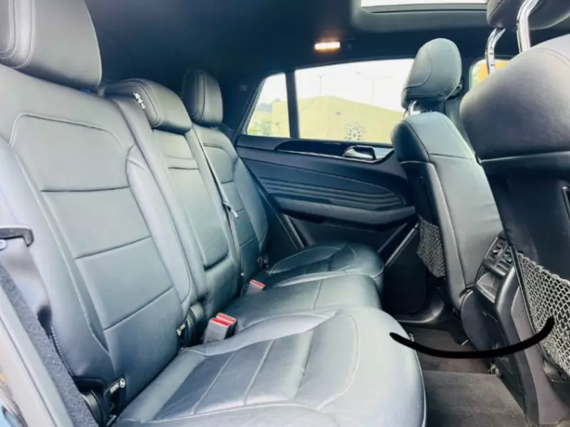 Mercedes-Benz E350   - 2013